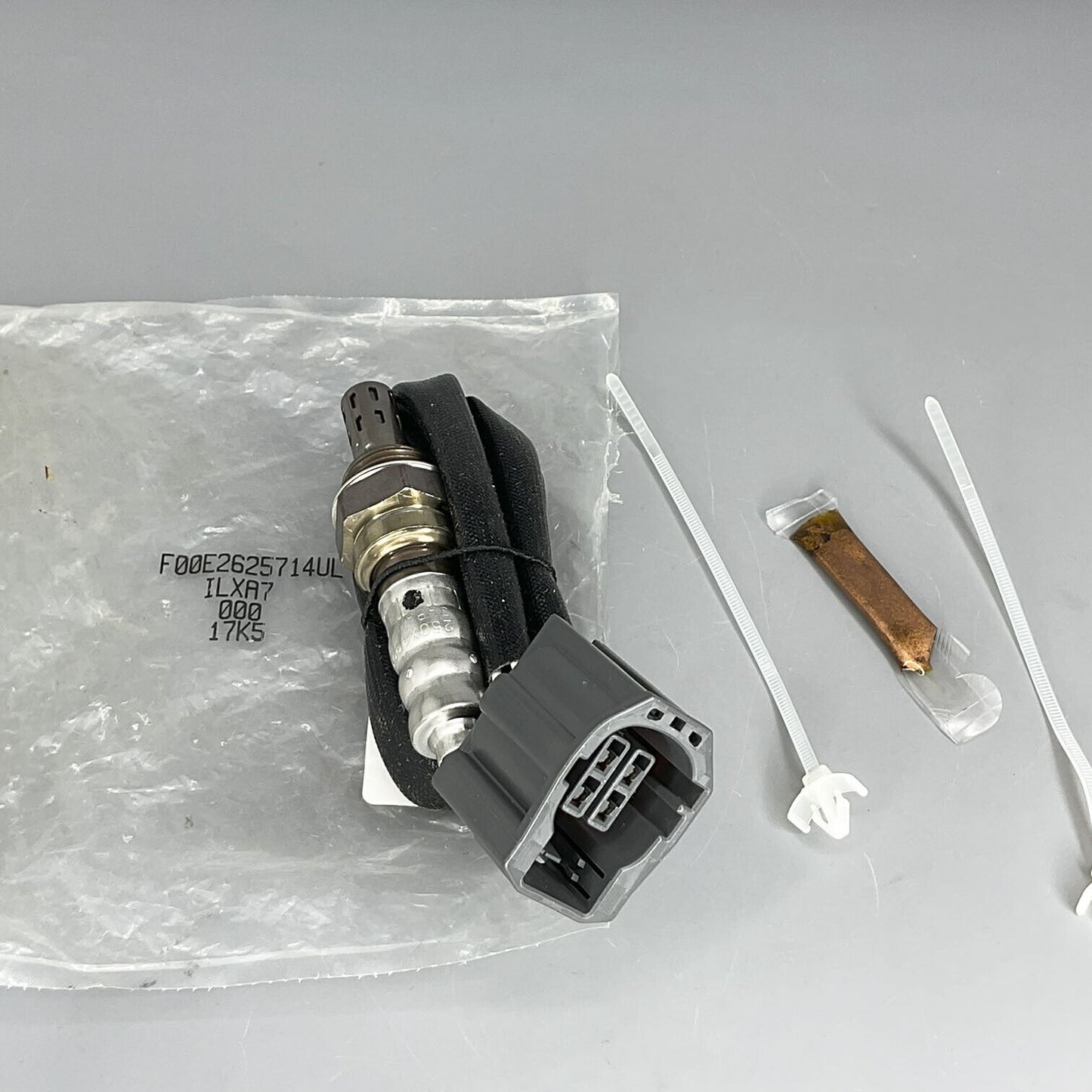 OE Bosch Oxygen Sensor O2 13770 Downstream For 2004-2005 Mazda 3 2.3L