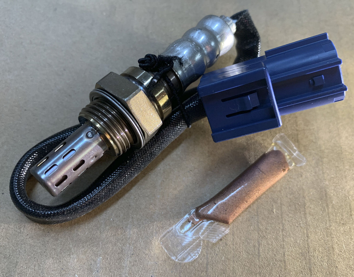 Orig. Original Oxygen Sensor 15521 Para Nissan Altima Quest Maxima Infiniti Q45