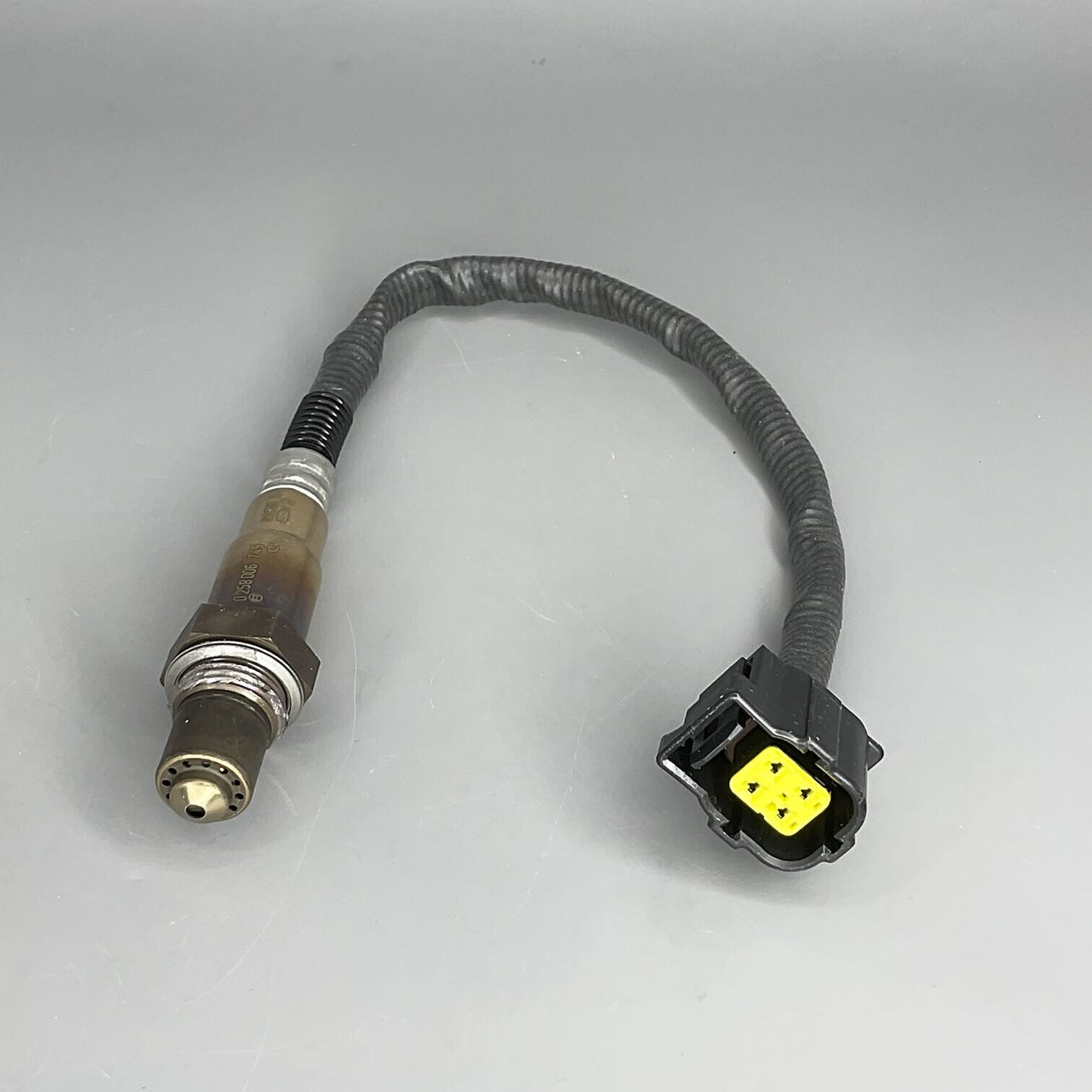 16749 OE Oxygen Sensor O2 Fits Mercedes-Benz E350 E550 ML350 ML550 Downstream