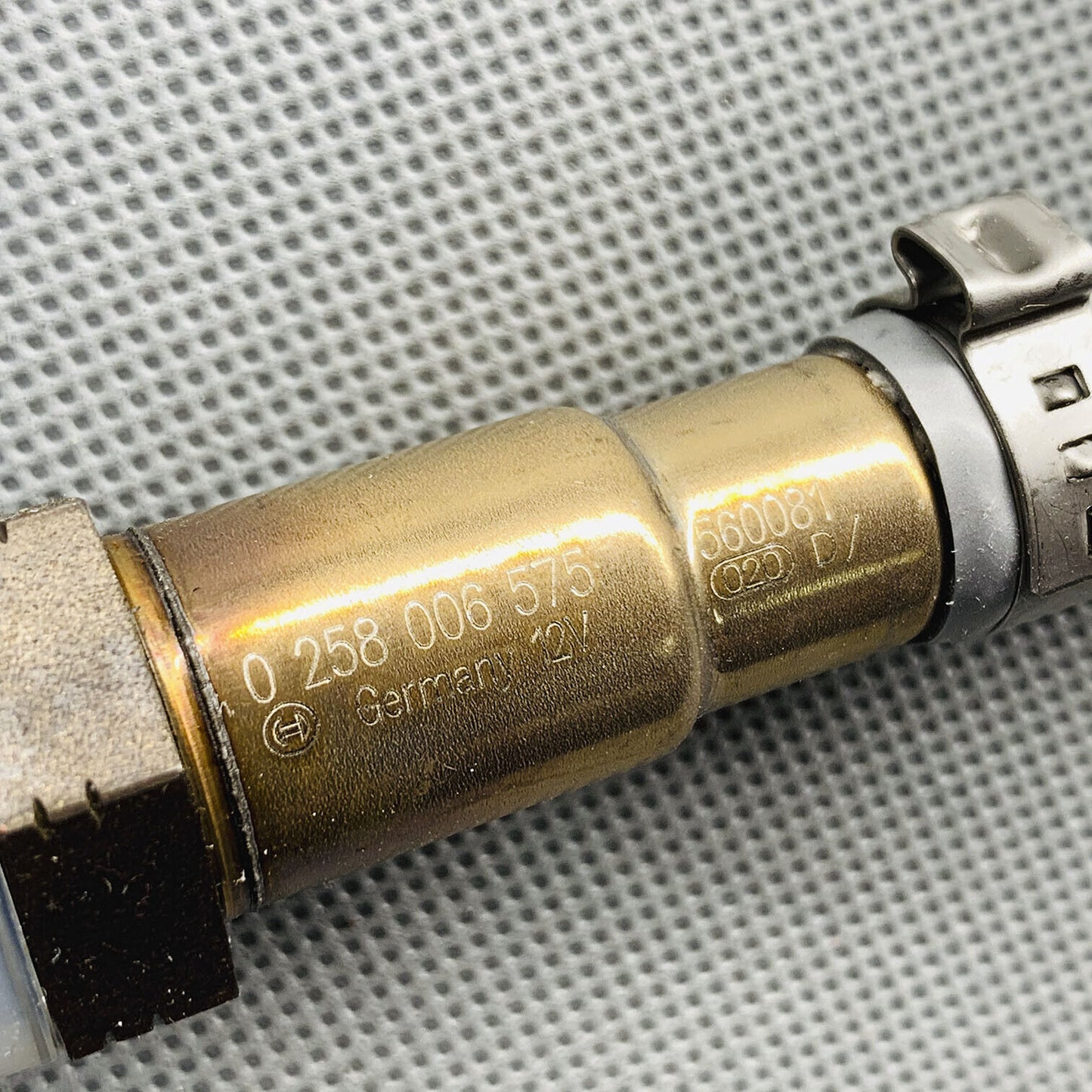 EO GENUINE Lambda Oxygen Sensor 0258006575 For Volkswagen Jetta 04-05 Brand New
