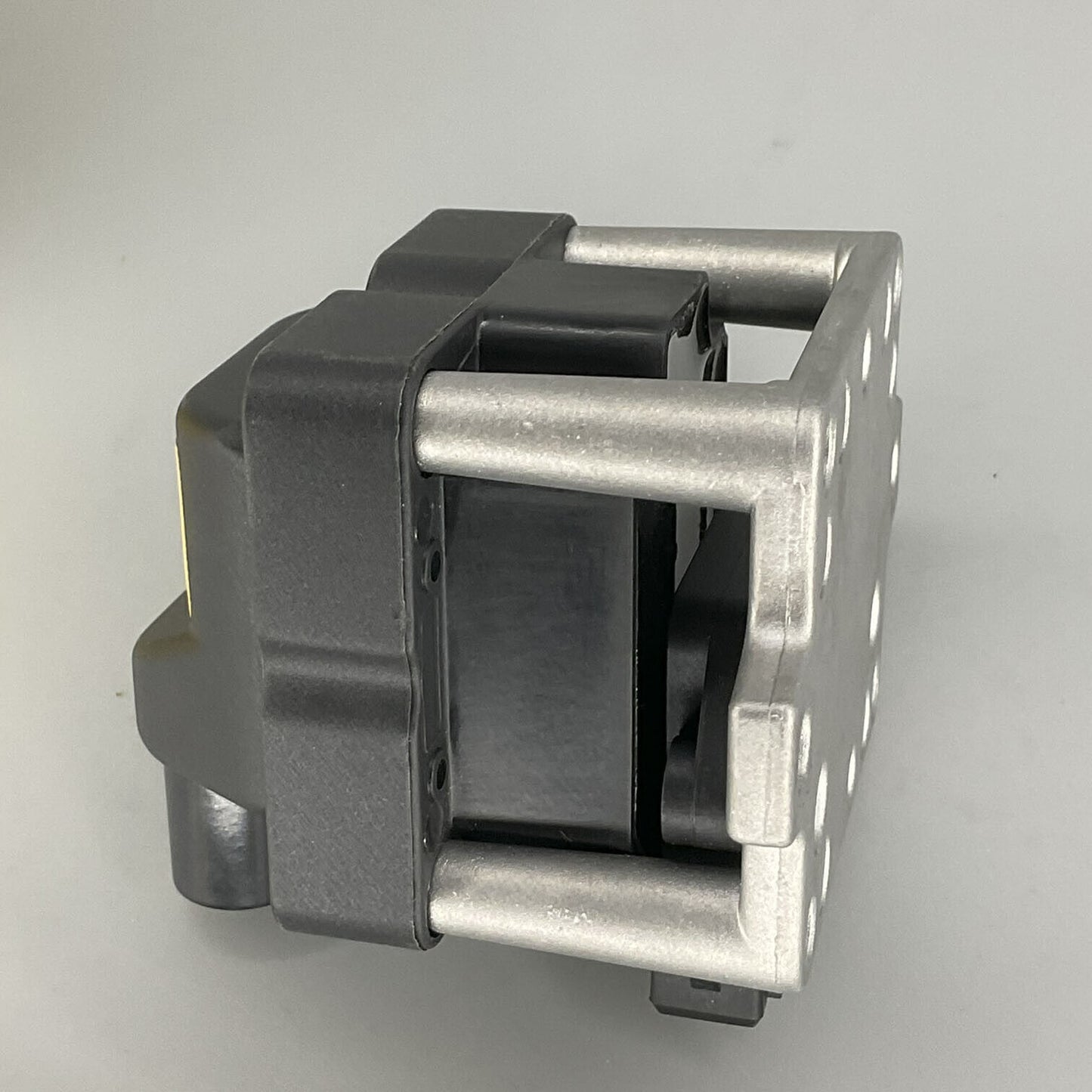 HELLA IGNITION COIL For 1988-2002 Audi 100 5000 80 VW Cabrio Golf Jetta Passat