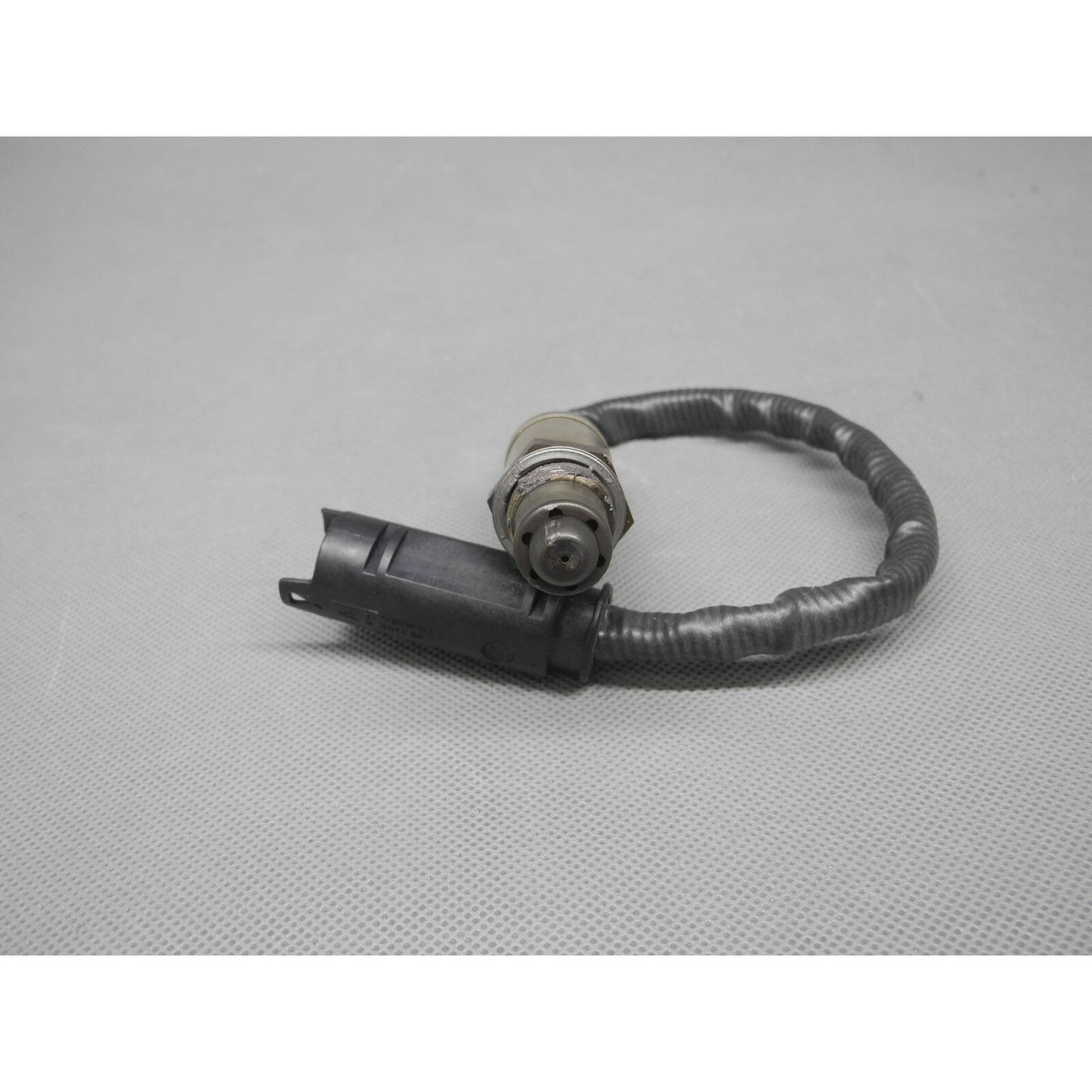 OE GENUINE Lambda Oxygen Sensor 0258005297 For BMW 545i 645Ci 735Li 735i
