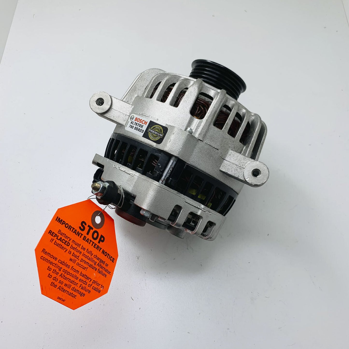 Bosch Remanufacturado Alternador AL7670X Para 2003-2004 Ford Excursión 4.6L 5.4L