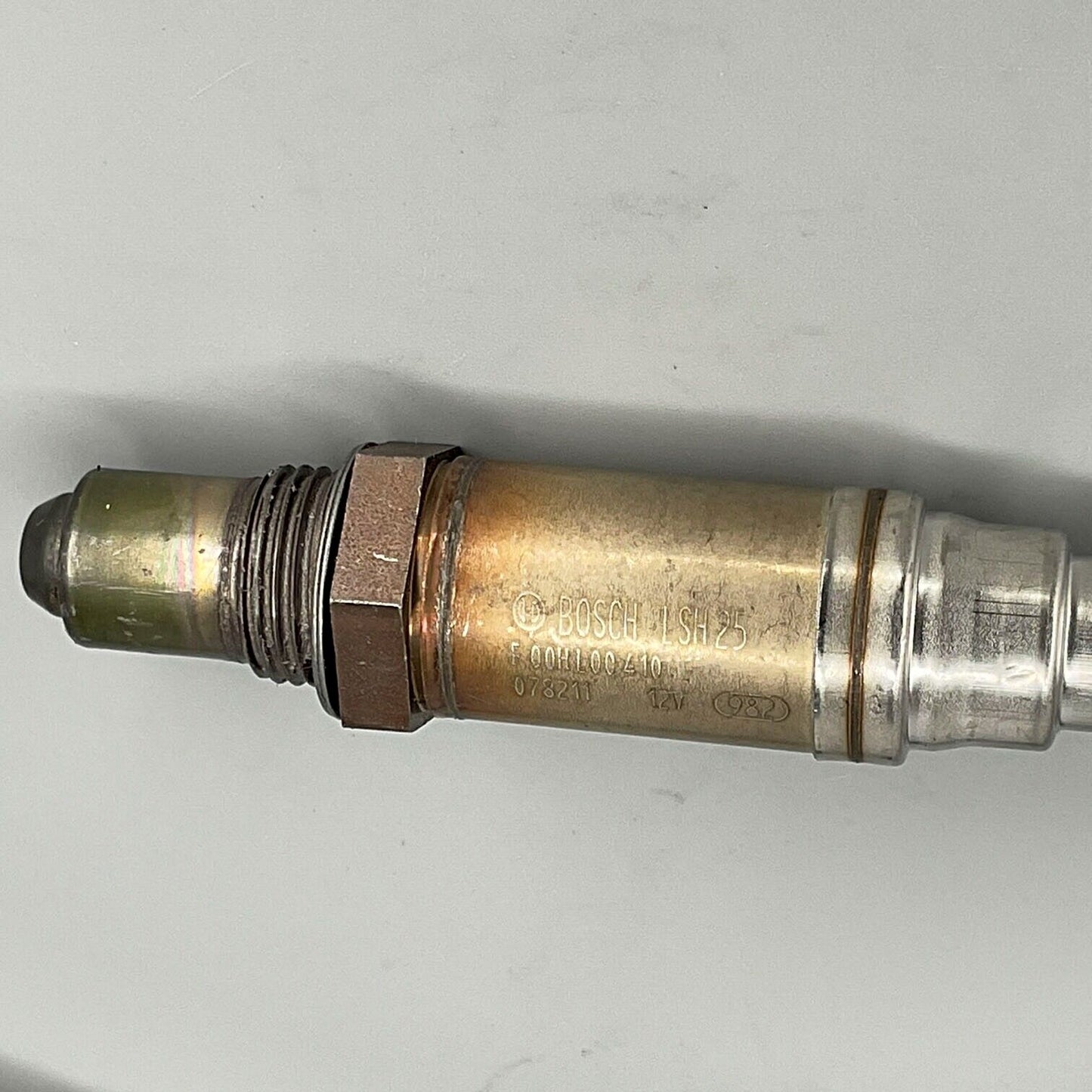 OE Bosch Oxygen Sensor O2 F00HL00410 18054 For BUICK CADILLAC CHEVROLET GMC