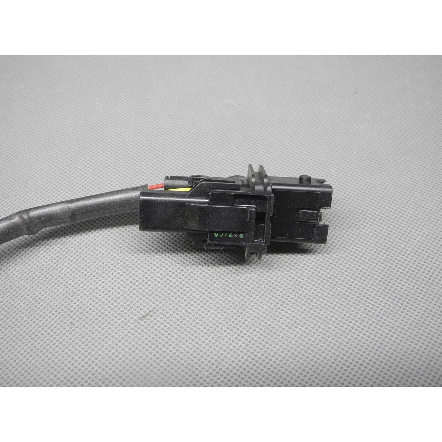 OE GENUINE Oxygen Sensor 17137 For 02-09 2.3L-2.5L Volvo XC90 XC70 V70 S60 S80