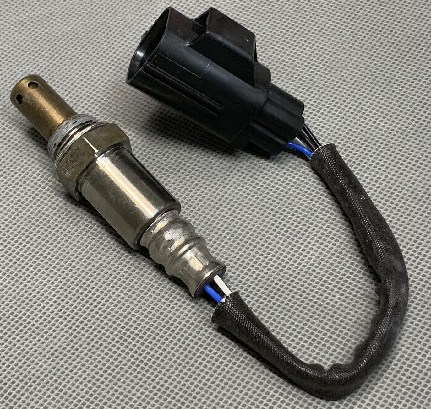 Air Fuel Ratio Oxygen Sensor O2 234-9075 For 2005-2009 Land Rover LR3 4.4/4.0L