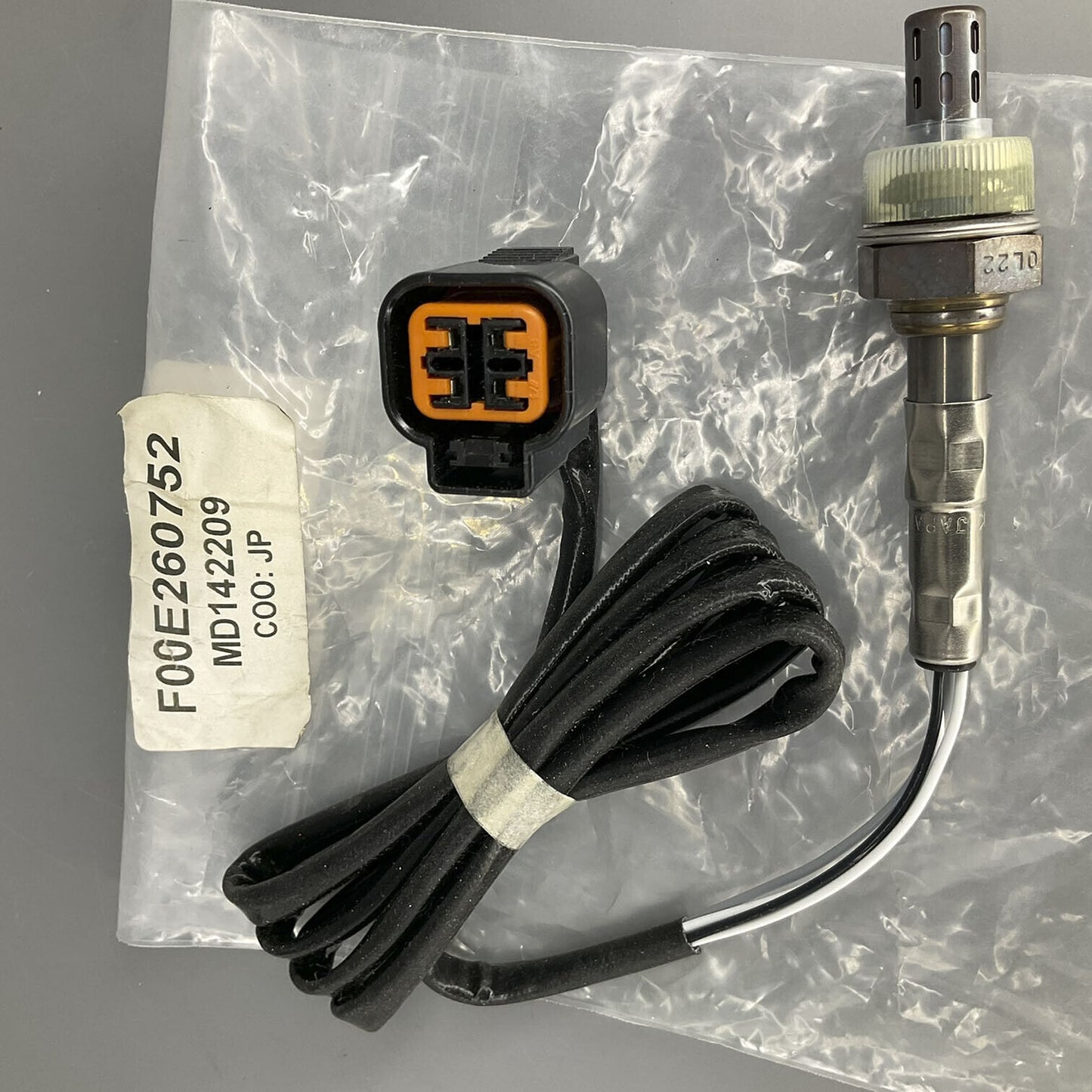 MITSUBISHI OEM Oxygen Sensor For 1990-1991 Mitsubishi Montero 3.0L V6 MD142209