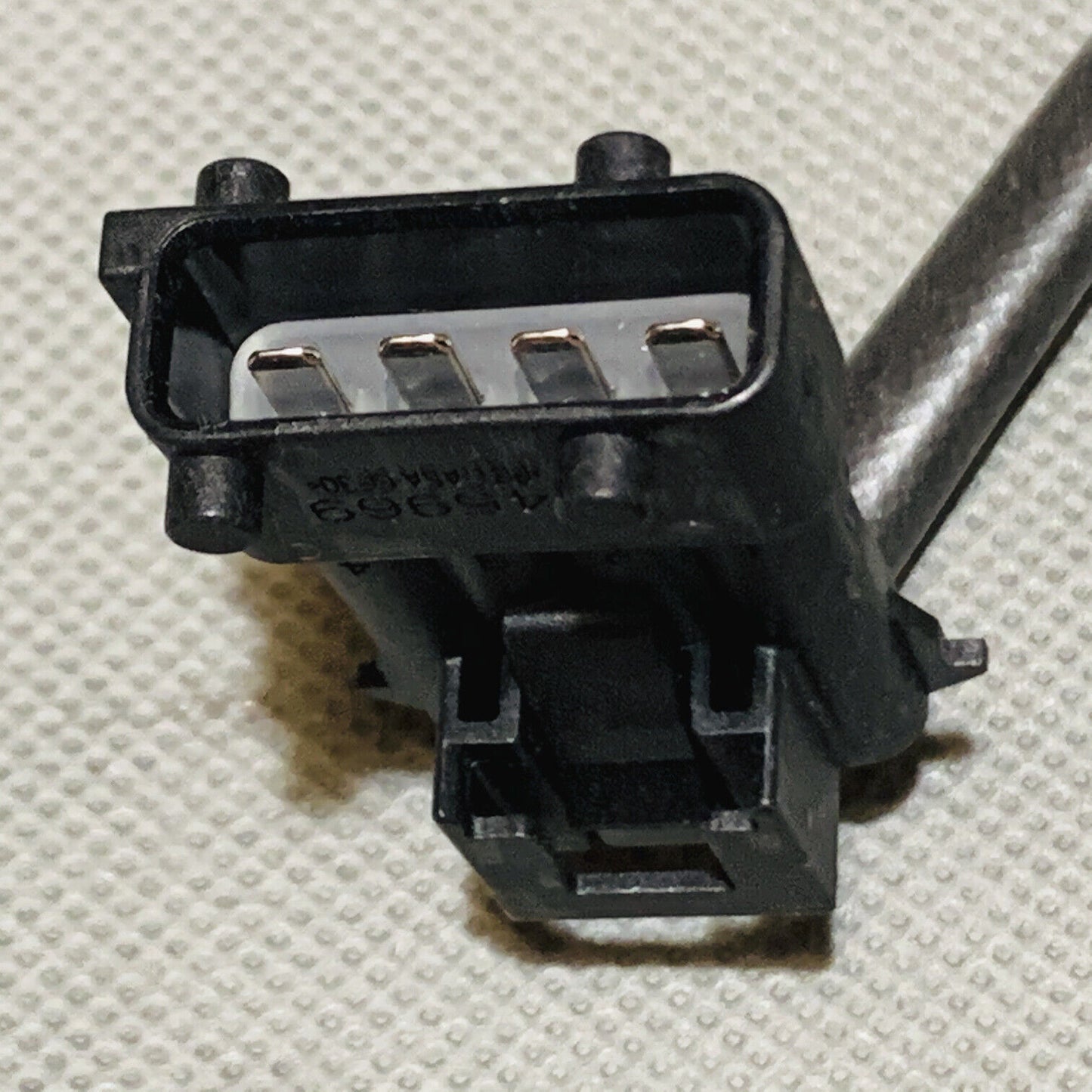 Downstream EO GENUINE Lambda Oxygen Sensor For Volvo C70 S70 V70 30637016