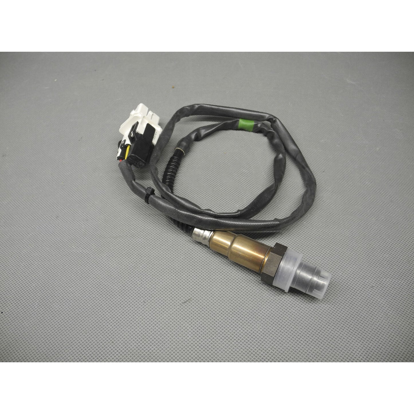 EO GENUINE Oxygen Sensor 17135 Upstream Left For 2002-2005 Volvo XC90 S80 2.9L
