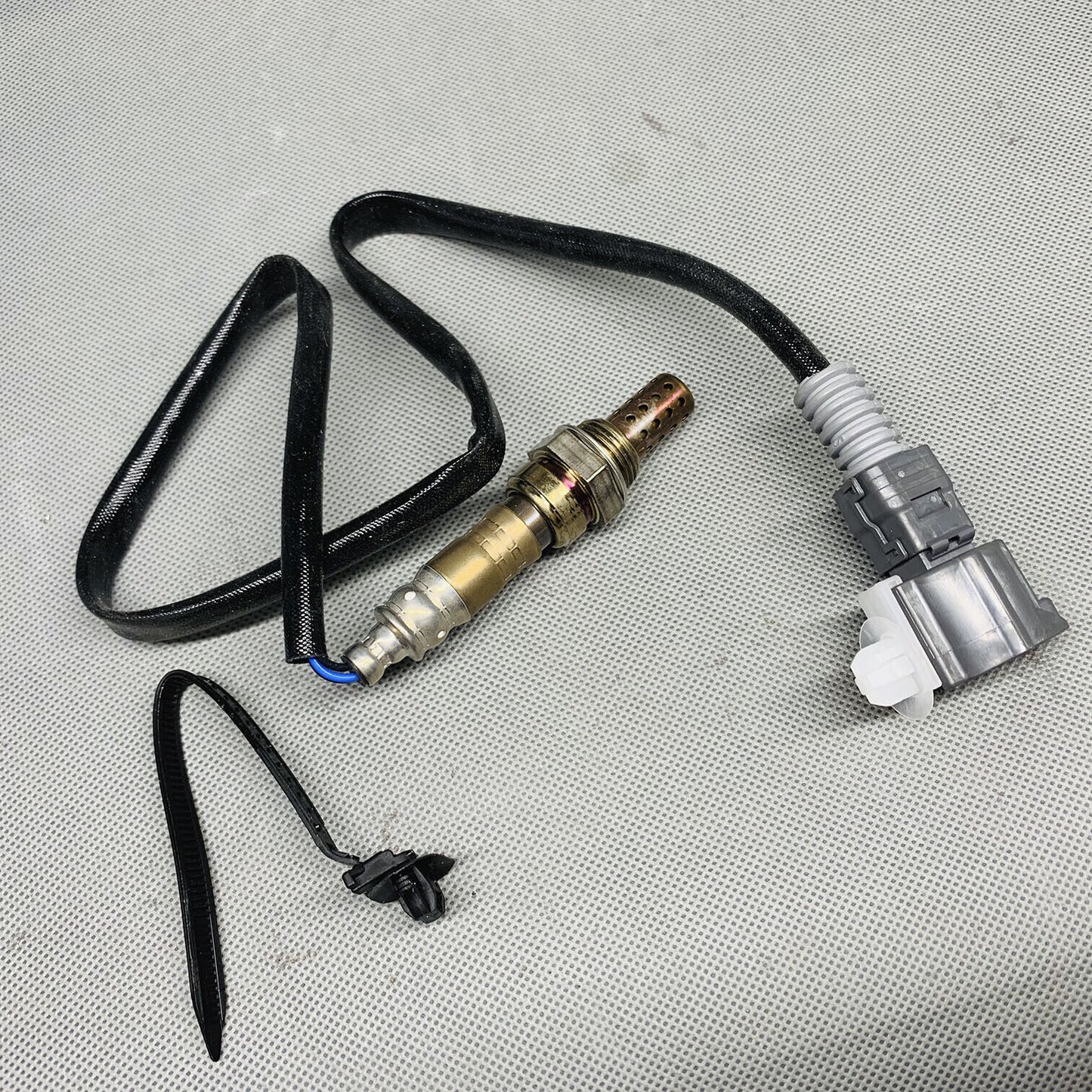 OE GENUINE Lambda Oxygen Sensor 15570 For 2004-2016 Lexus Toyota 2.7L-3.5L