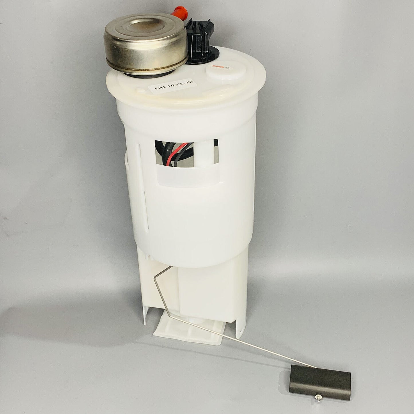 New OE Bosch Fuel Pump Module Assembly 67693 For Dodge Ram 1500 2500 3500