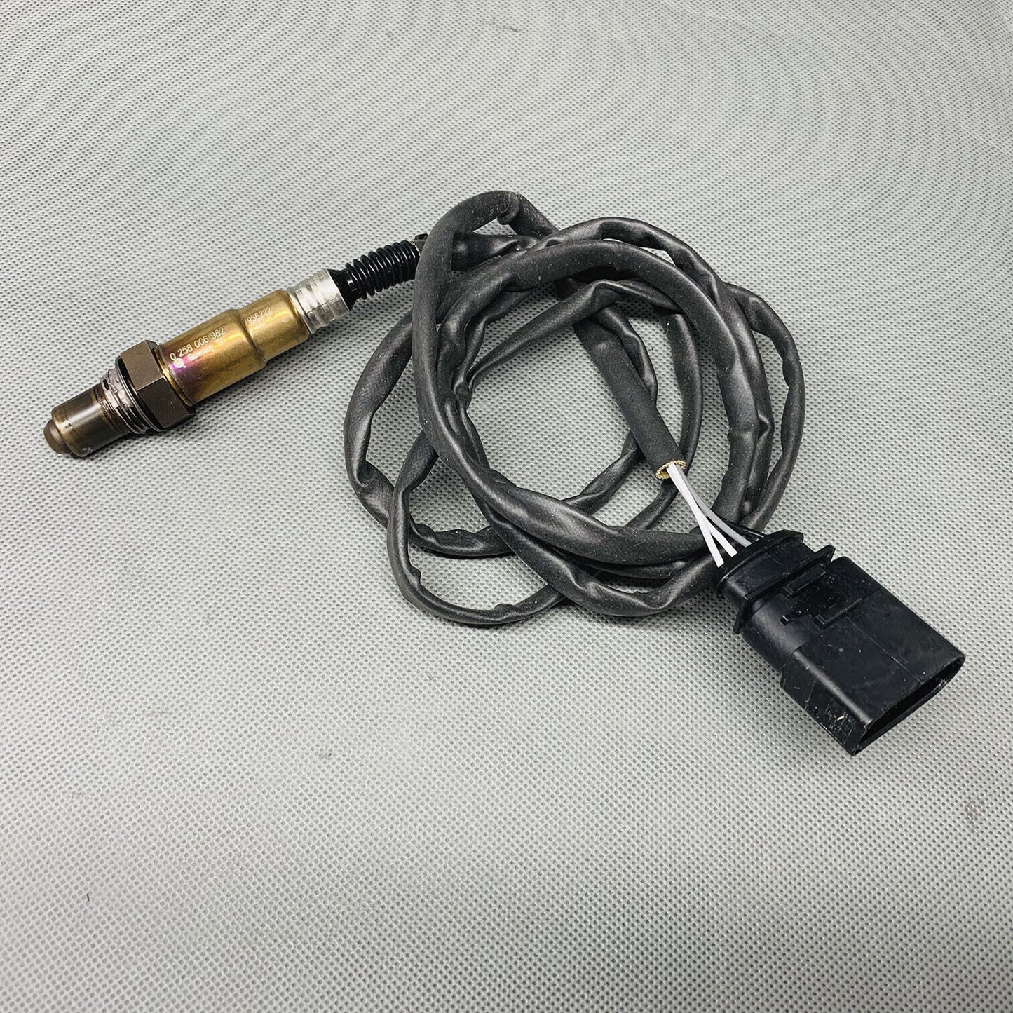 Sonde Lambda Capteur O2 0258006982 Pour Volkswagen Golf Touareg Audi A8 Quattro