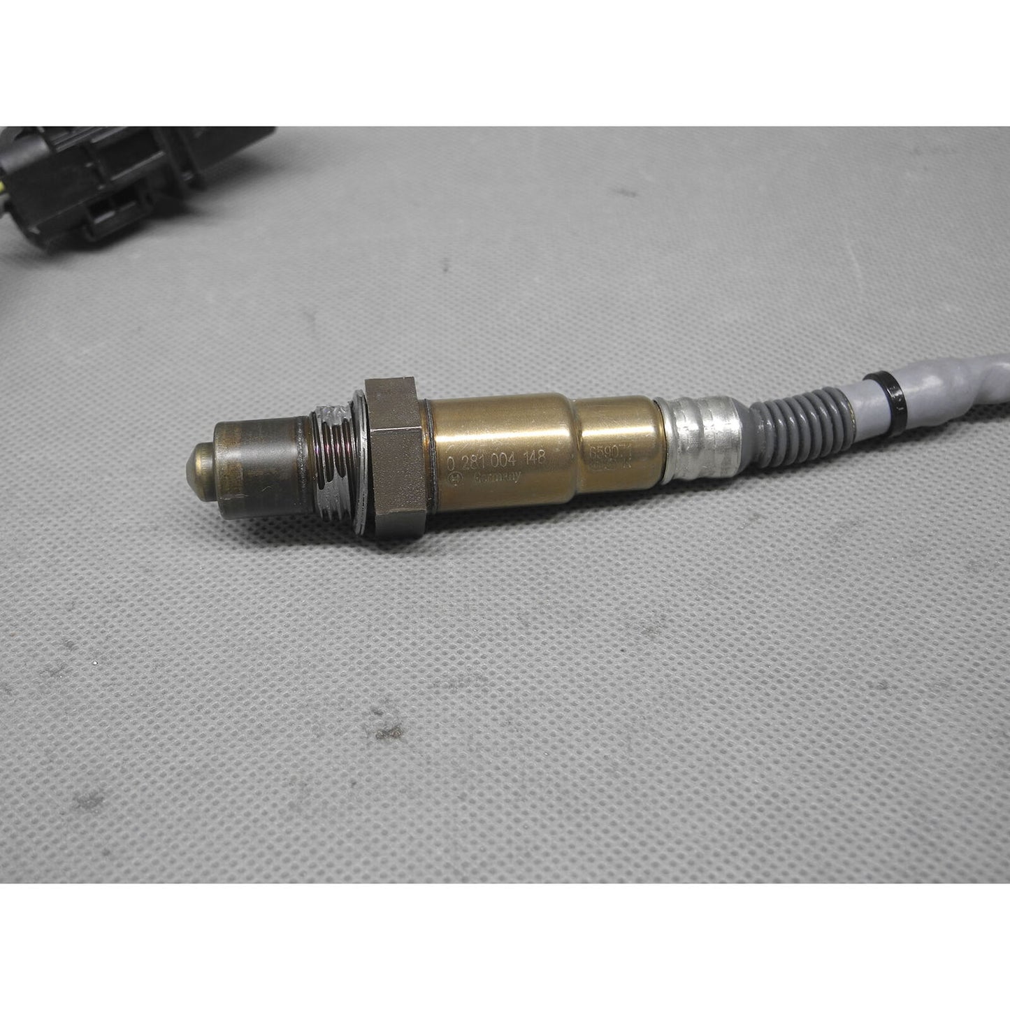 Lambda Oxygen Sensor OE GENUINE 0281004148 For Audi R8 A3 Volkswagen Beetle