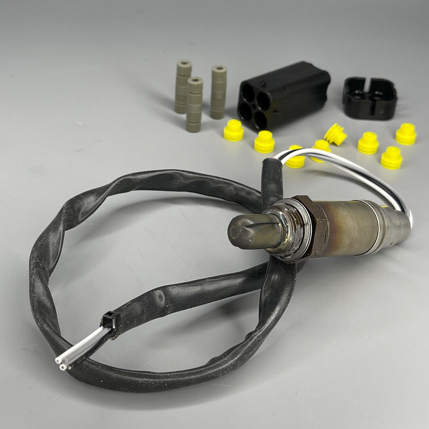 Downstream OE GENUINE Lambda Oxygen Sensor 15726 For Nissan Mazda GMC Chevrolet