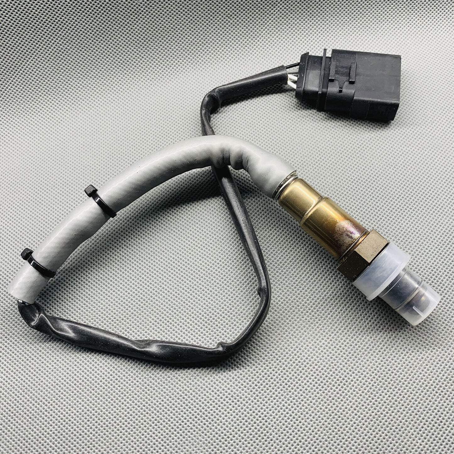 Brand New Lambda Oxygen Sensor 16557 For VW 2004-2006 VOLKSWAGEN TOUAREG 3.2L