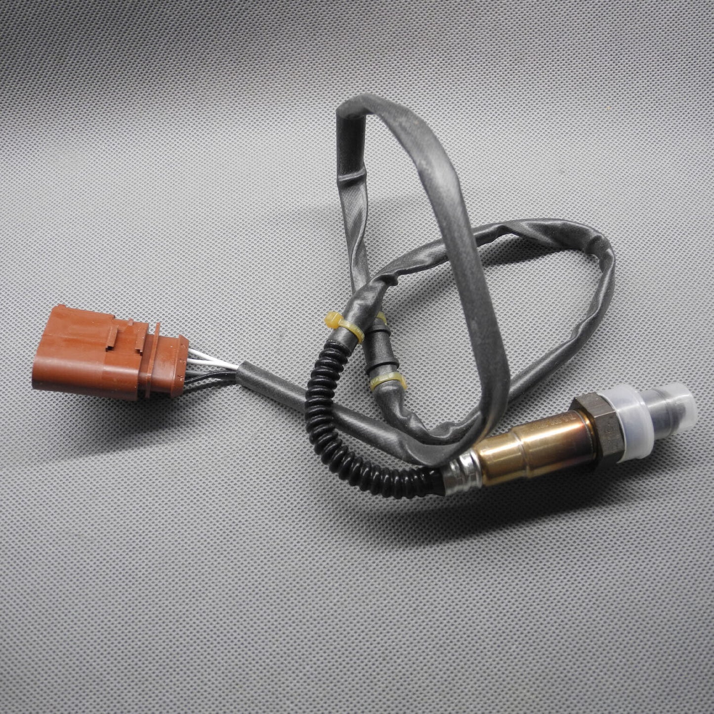16587 EO Oxygen Sensor Fits Porsche 2004 2005 2006 Cayenne 3.2L Downstream Left