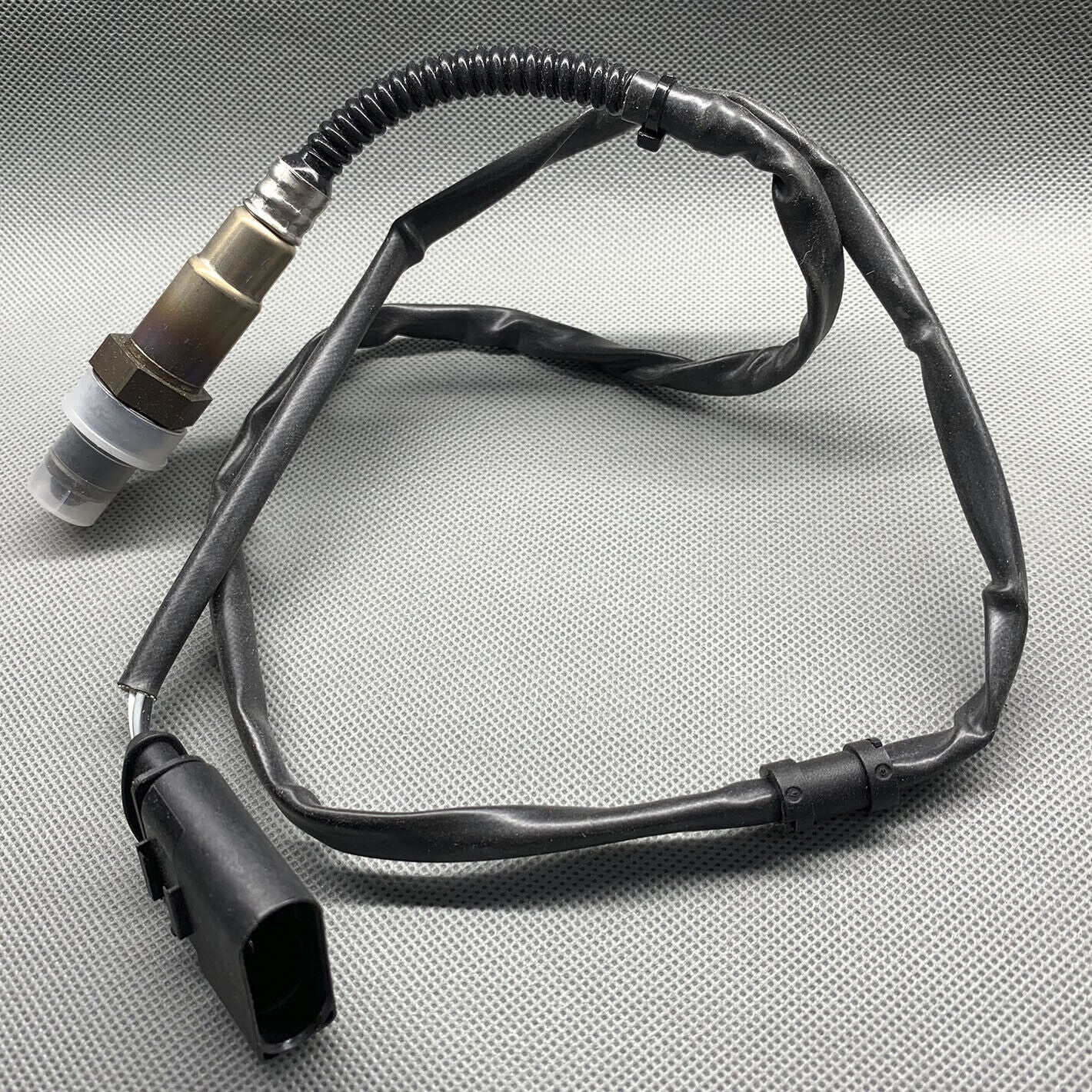 EO GENUINE 16121 Oxygen Sensor Fits Audi TT Volkswagen Beetle Golf Jetta Phaeton