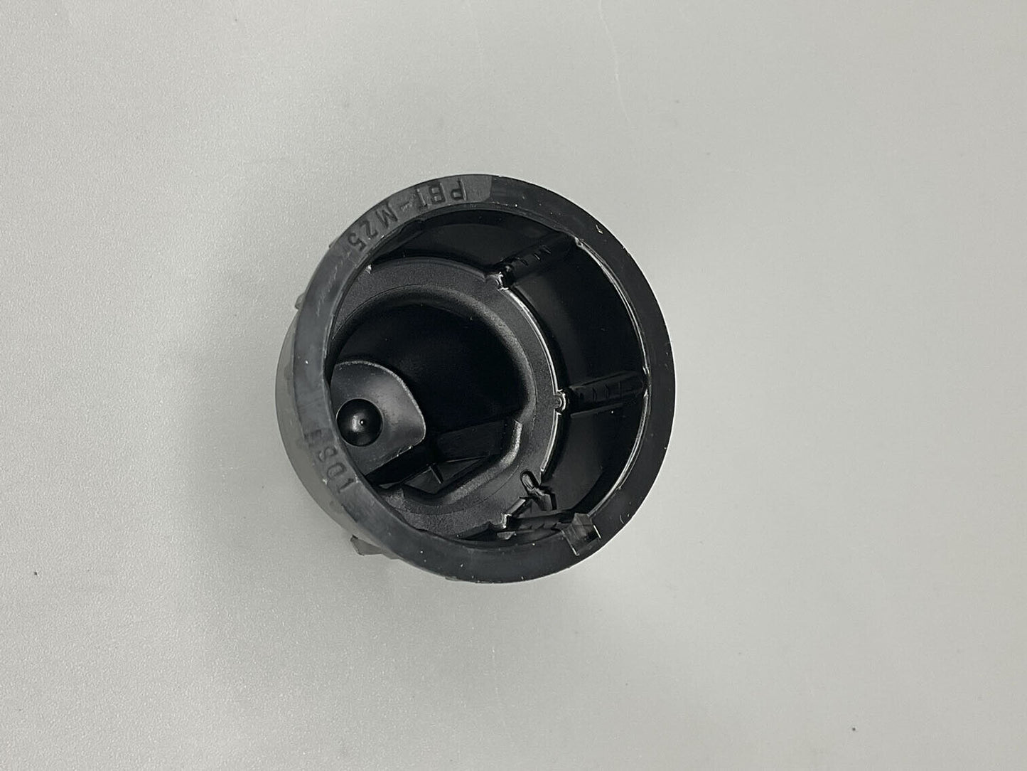 BOSCH ALTERNATOR REGULATOR PART For F00M146901