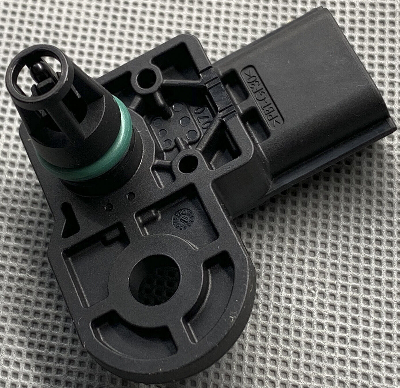 EO GENUINE Manifold Absolute Pressure Sensor Fits Mazda CX-5 6 Yaris 0261230401