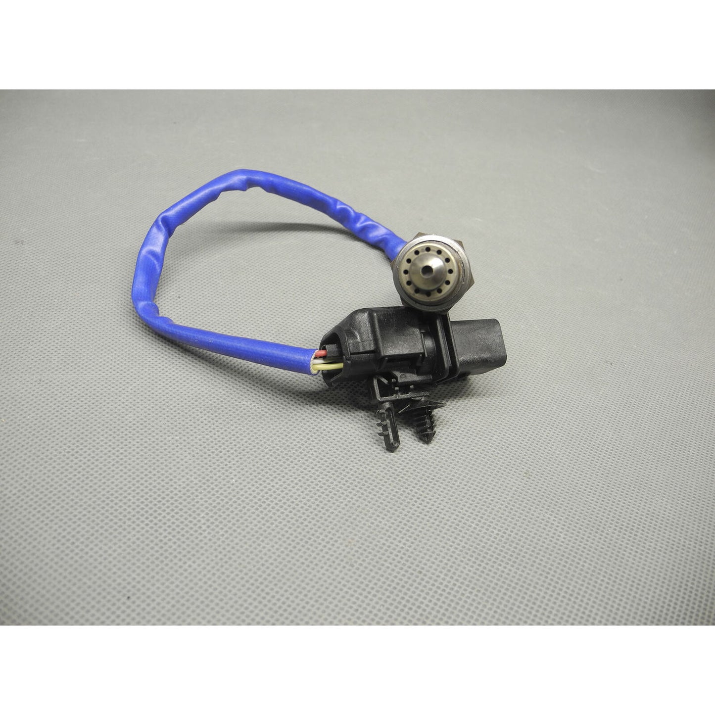 EO GENUINE Oxygen Sensor 17300 For 2005-2008 Cadillac CTS STS SRX 2.8L-4.6L