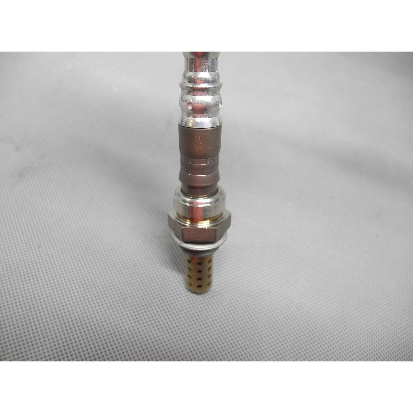 15564 OE Oxygen Sensor Fits Chevrolet Tahoe Fitsd E-250 E-350 Upstream
