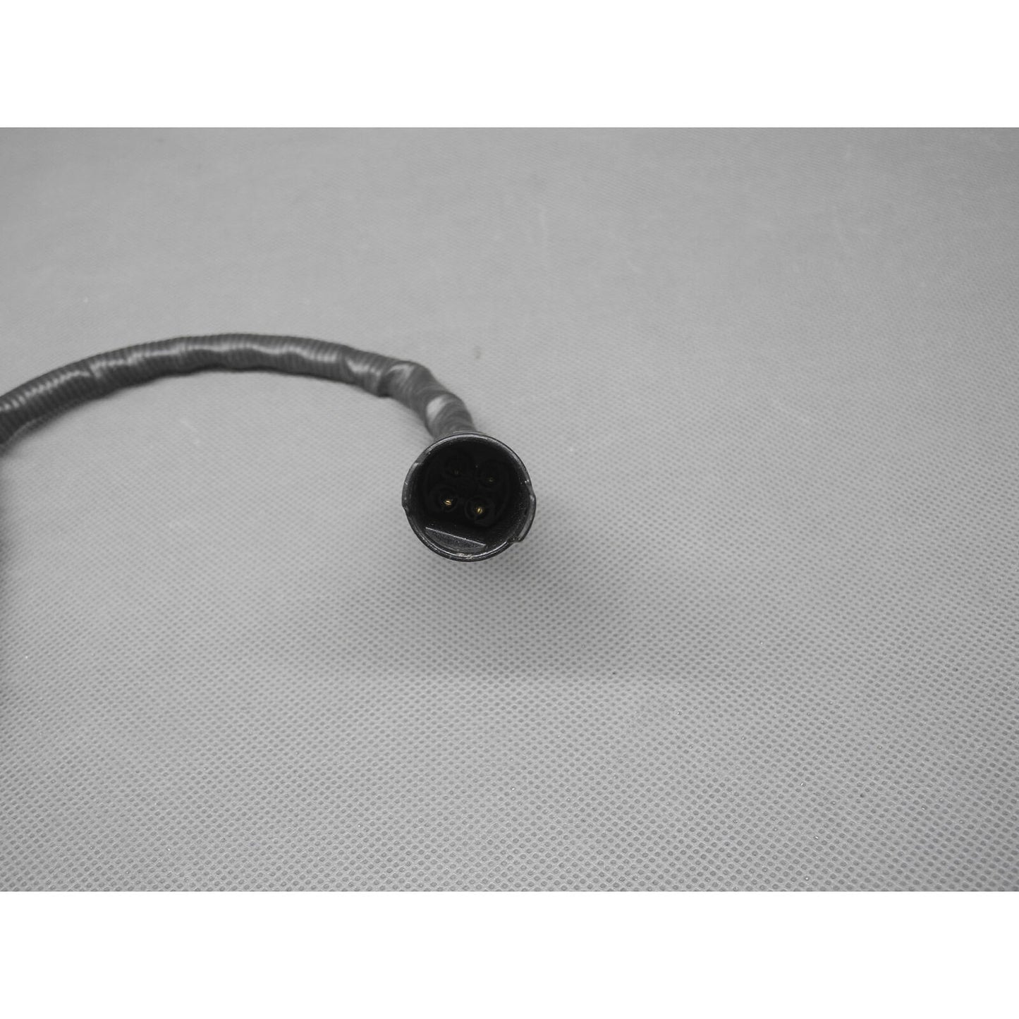 OE GENUINE Lambda Oxygen Sensor 0258005297 For BMW 545i 645Ci 735Li 735i