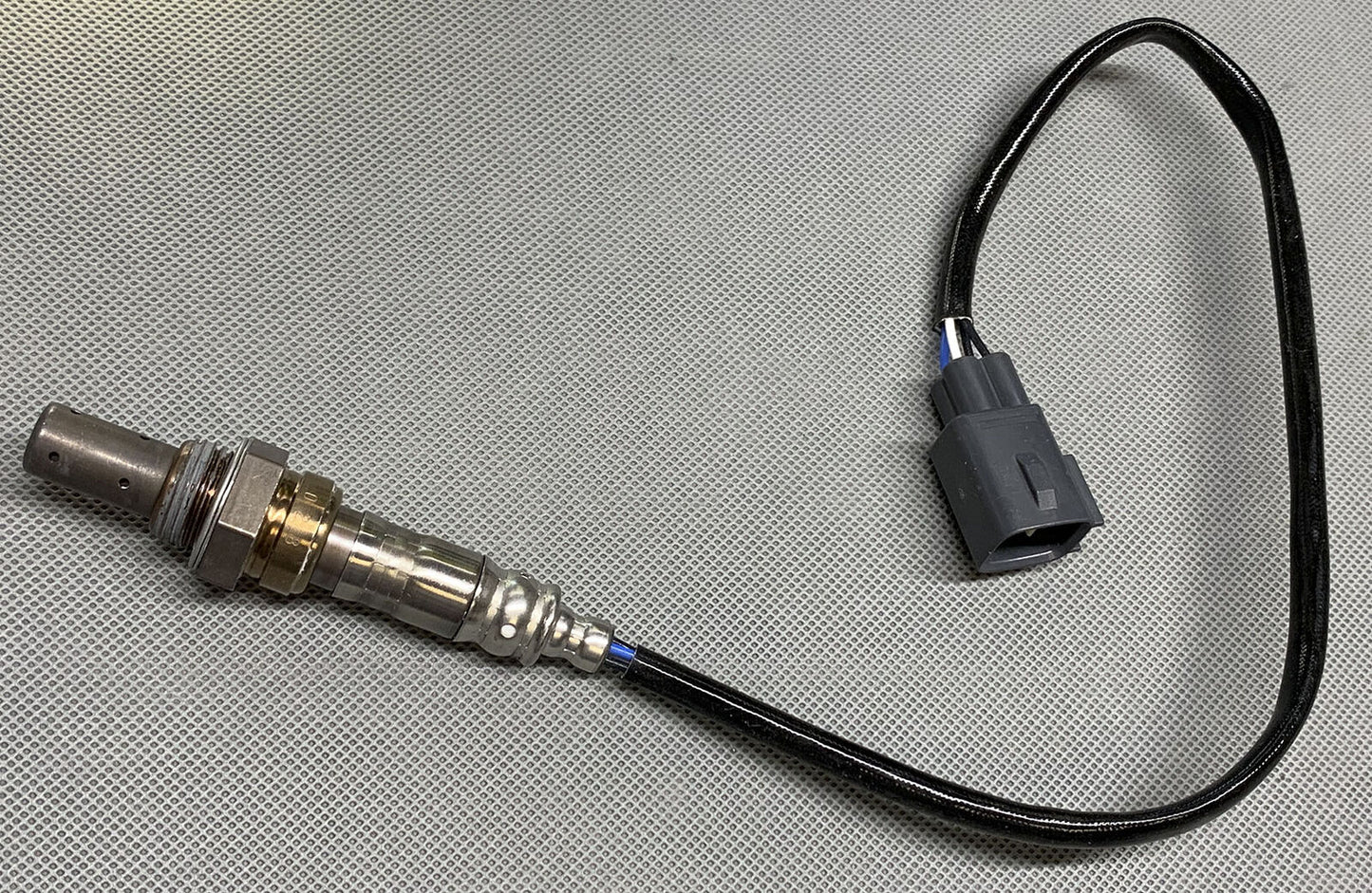 Air Fuel Oxygen Sensor O2 234-9021 For Toyota Avalon Sienna Lexus ES300 3.0L