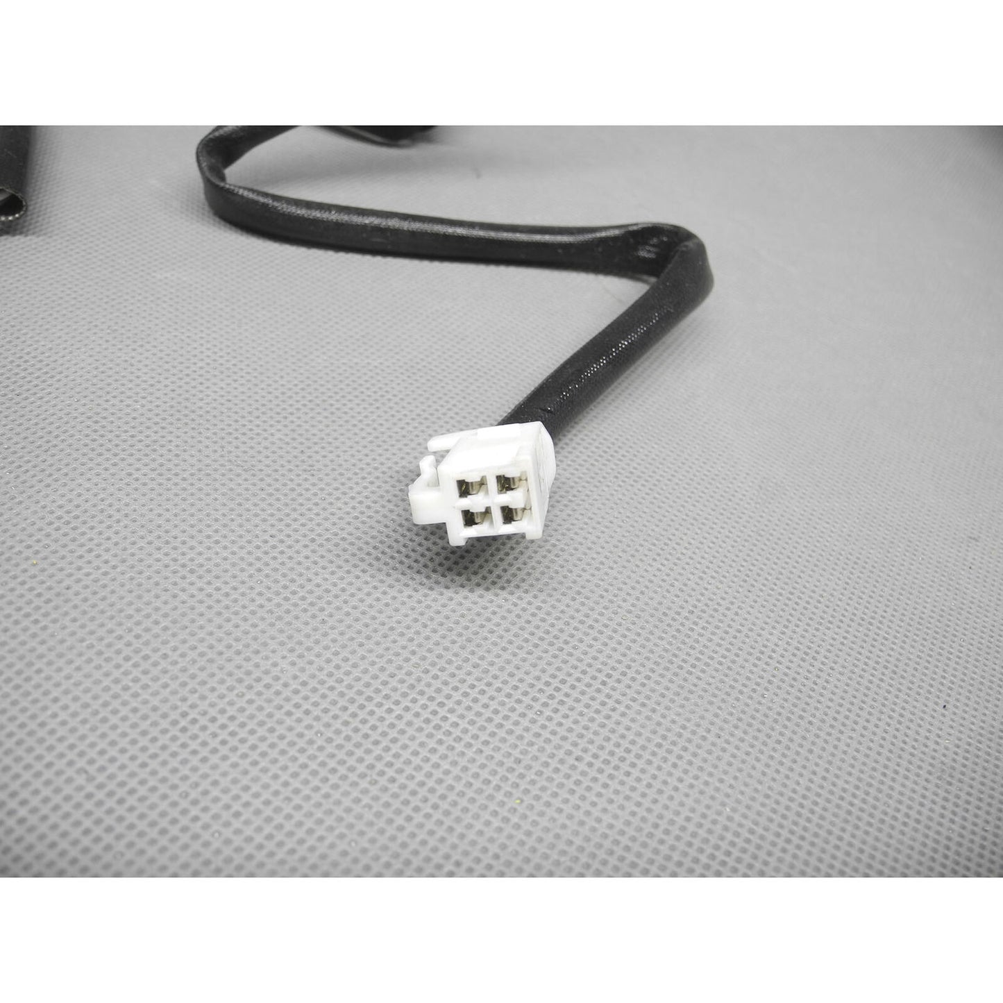 OE GENUINE Lambda Oxygen Sensor F00E263302 For 2009-2016 Toyota Venza 3.5L
