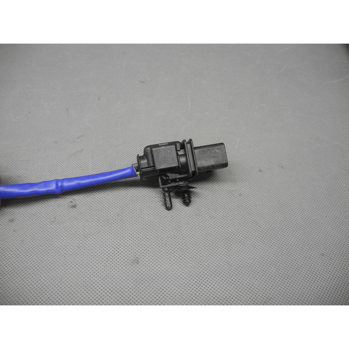 OE GENUINE Lambda Oxygen Sensor 0258987002 For Cadillac CTS SRX