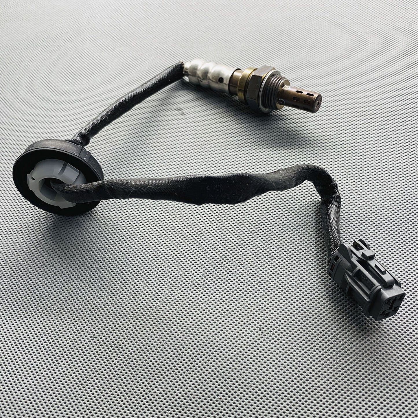 13745 OE Germany Oxygen Sensor Fits Hyundai Elantra Mitsubishi Precis Downstream