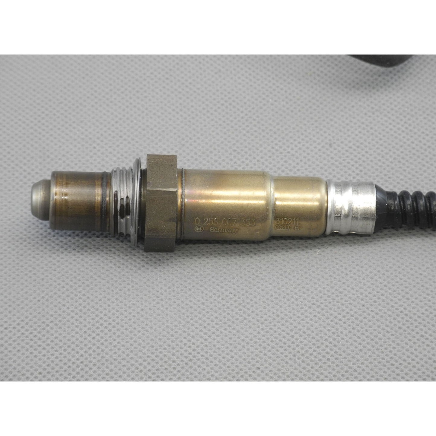 EO GENUINE Oxygen Sensor 17353 For 2004-2009 Audi S4 Cabriolet 4.2L