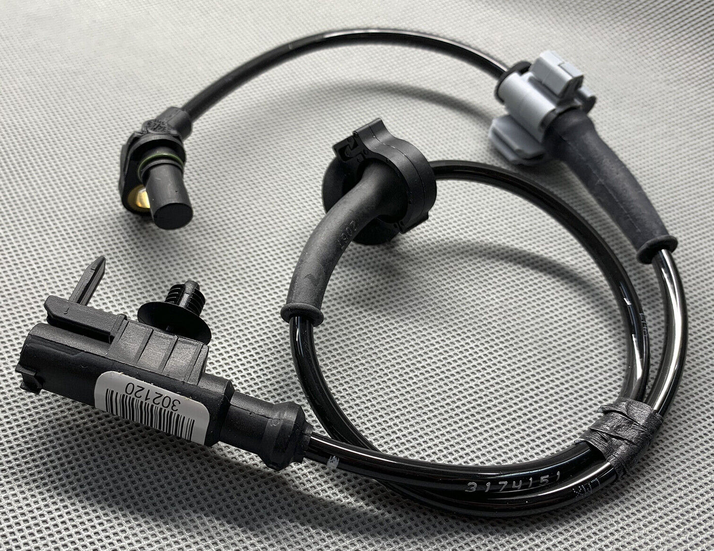 ACDelco Front ABS Wheel Speed Sensor 22870821 Fits GMC Yukon XL 1500 Sierra