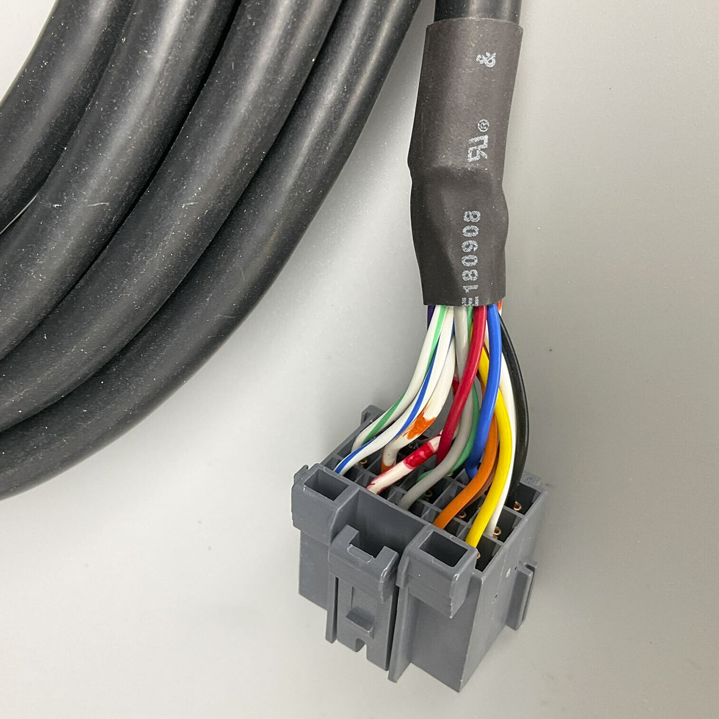 BLAUPUNKT CONNECTING CABLE CCU-CPA 5m For 7607006423