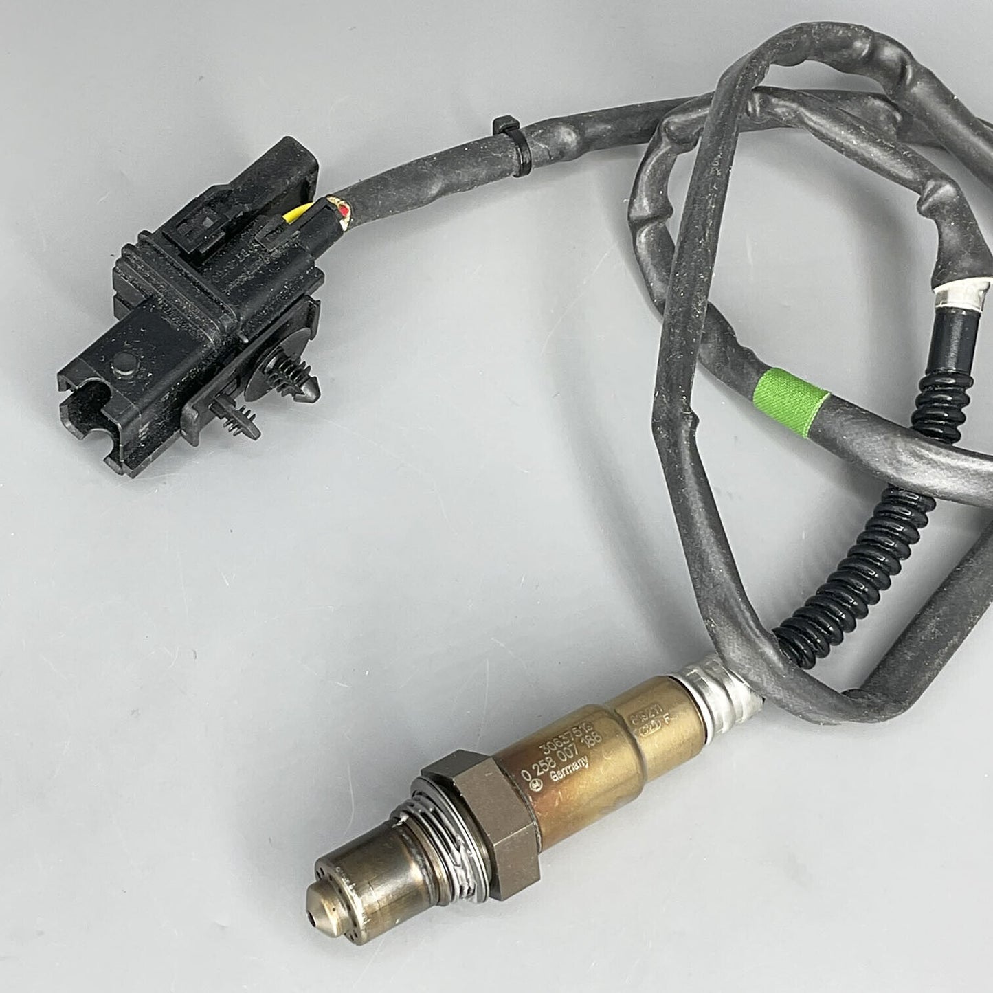 OE GENUINE Lambda Oxygen Sensor 17188 Upstream 2003-2005 For VOLVO S80 2.9L