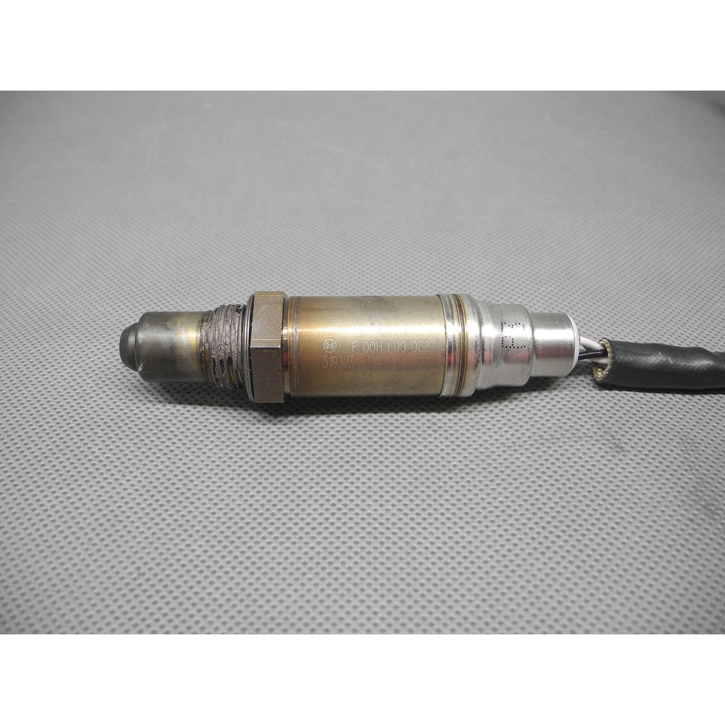 OE GENUINE Oxygen Sensor F00HL00088 For 96-99 SATURN SL SL2 SL1 SC1 SC2 SW1 SW2