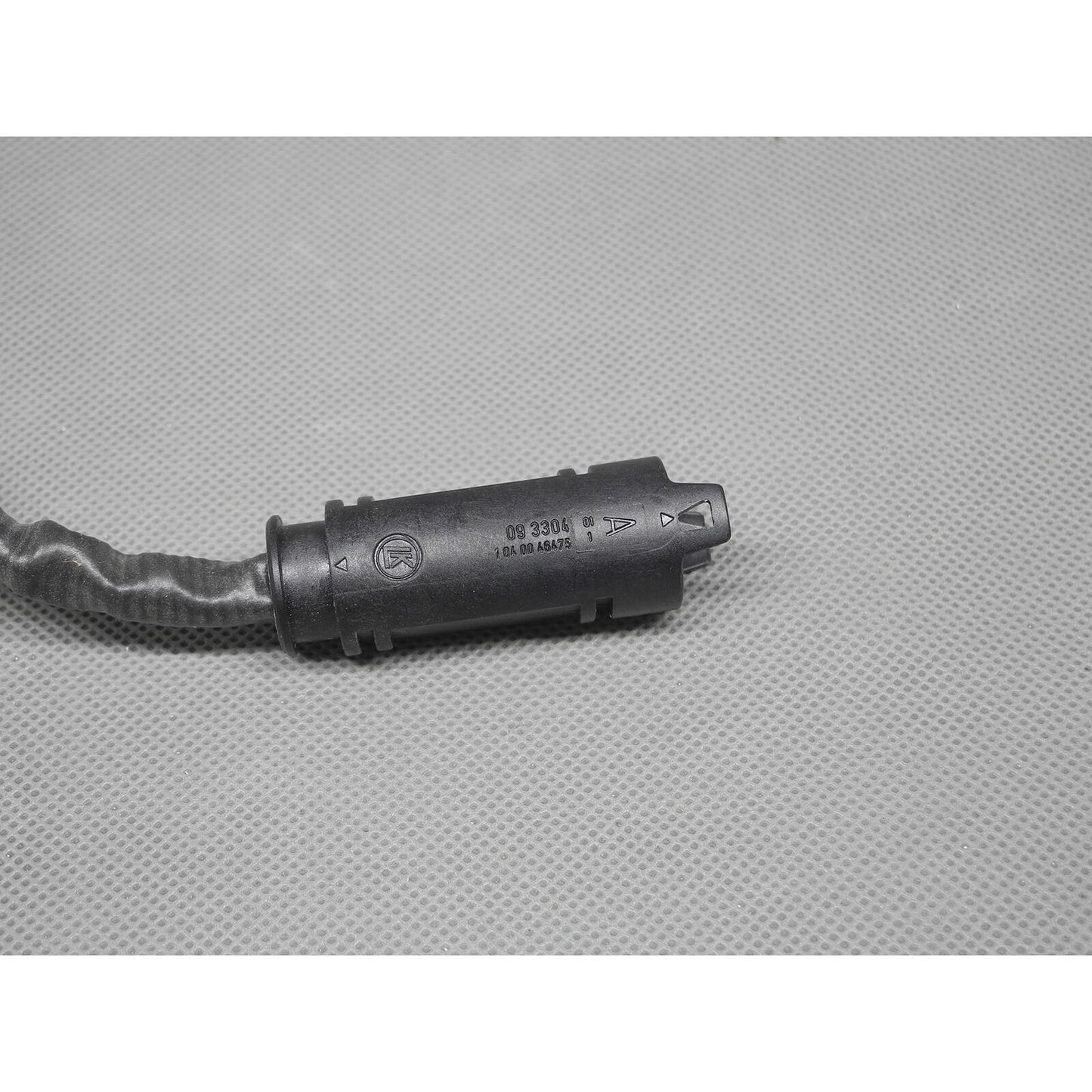 OE GENUINE Lambda Oxygen Sensor 0258005297 For BMW 545i 645Ci 735Li 735i