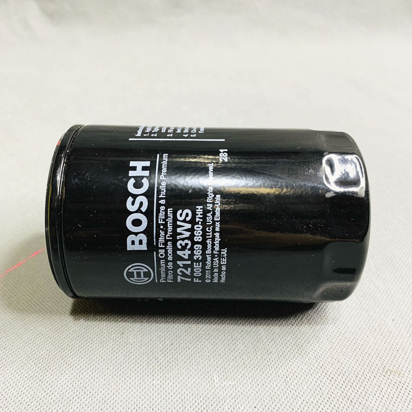 BOSCH GENUINE Oil Filter For Chrysler Dodge Ford Jaguar Jeep Mazda 72143WS