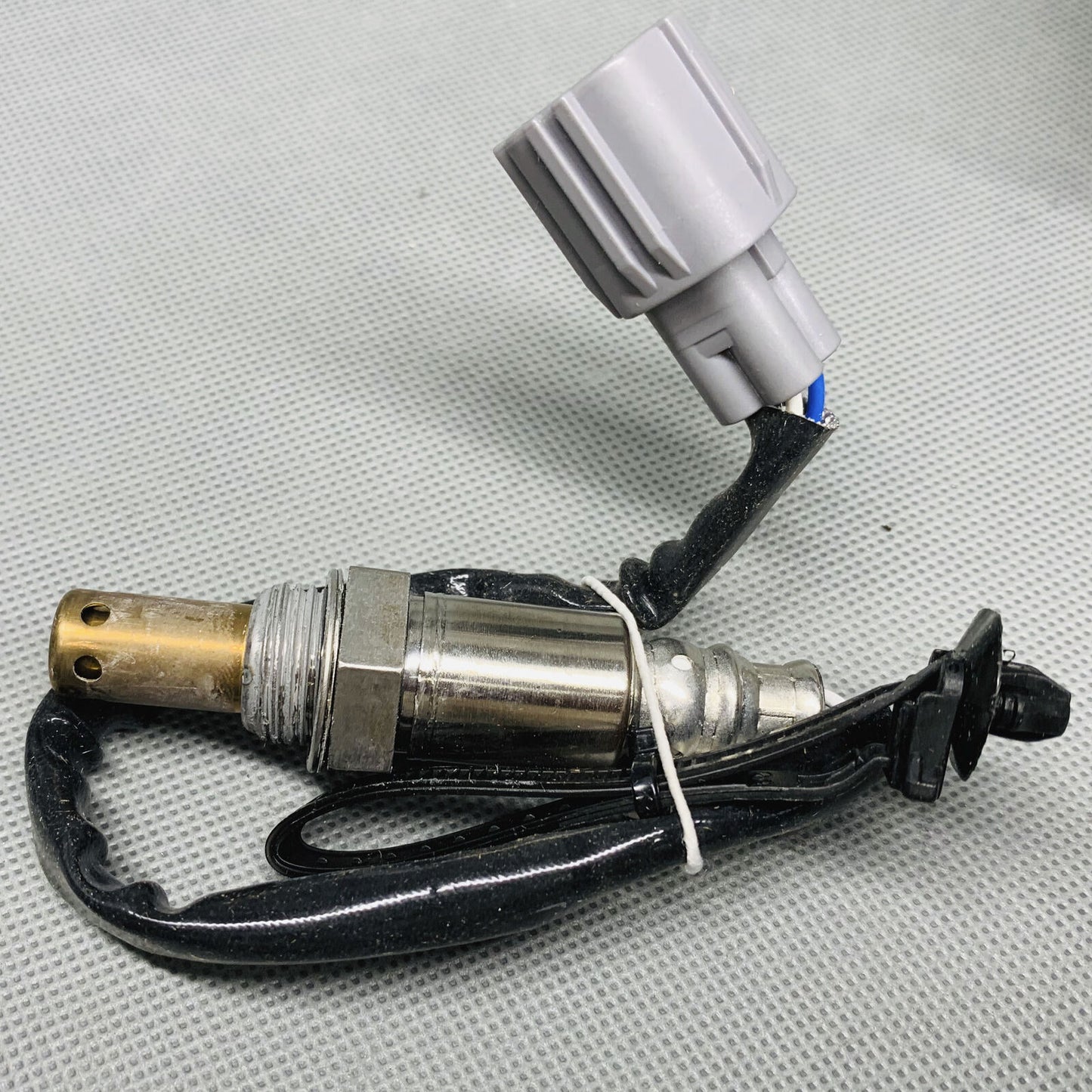 15934 OE Germany Oxygen Sensor O2 Fits Toyota Camry Lexus RX330 RX400h Upstream