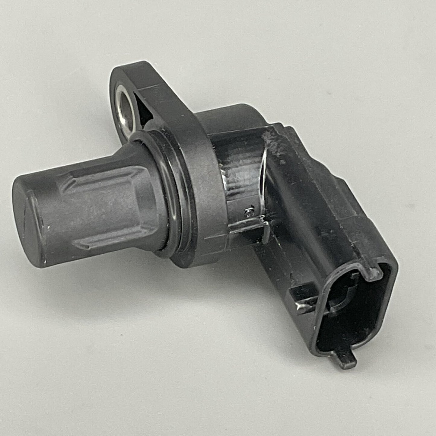 BOCSH EO Camshaft Position Sensor For 2011-2019 Ford Fiesta L4 1.6L 0232103052