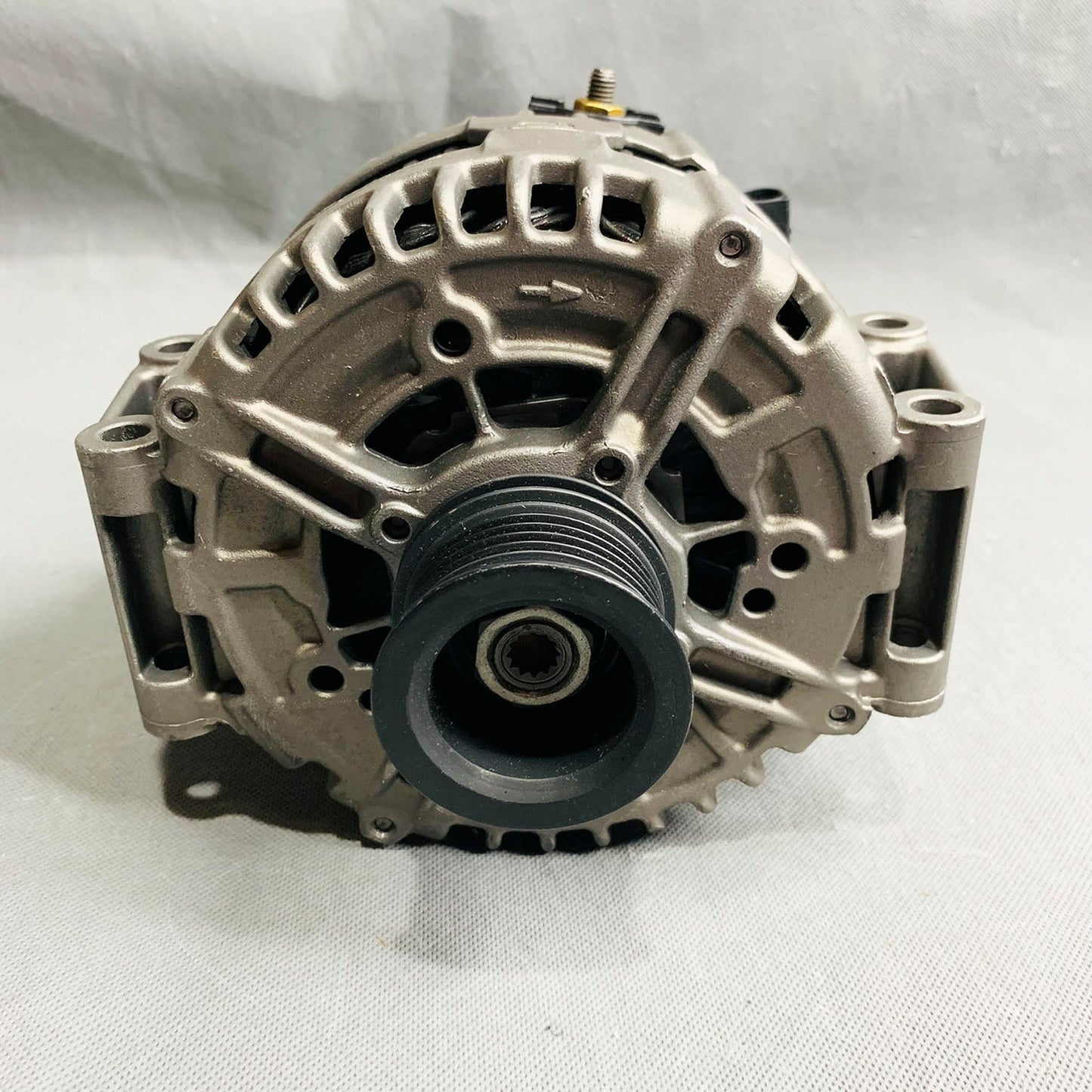 BOSCH Reman Alternatore Per 2007-2014 Mercedes-Benz CL600 S600 CL65 S65 AL0864X