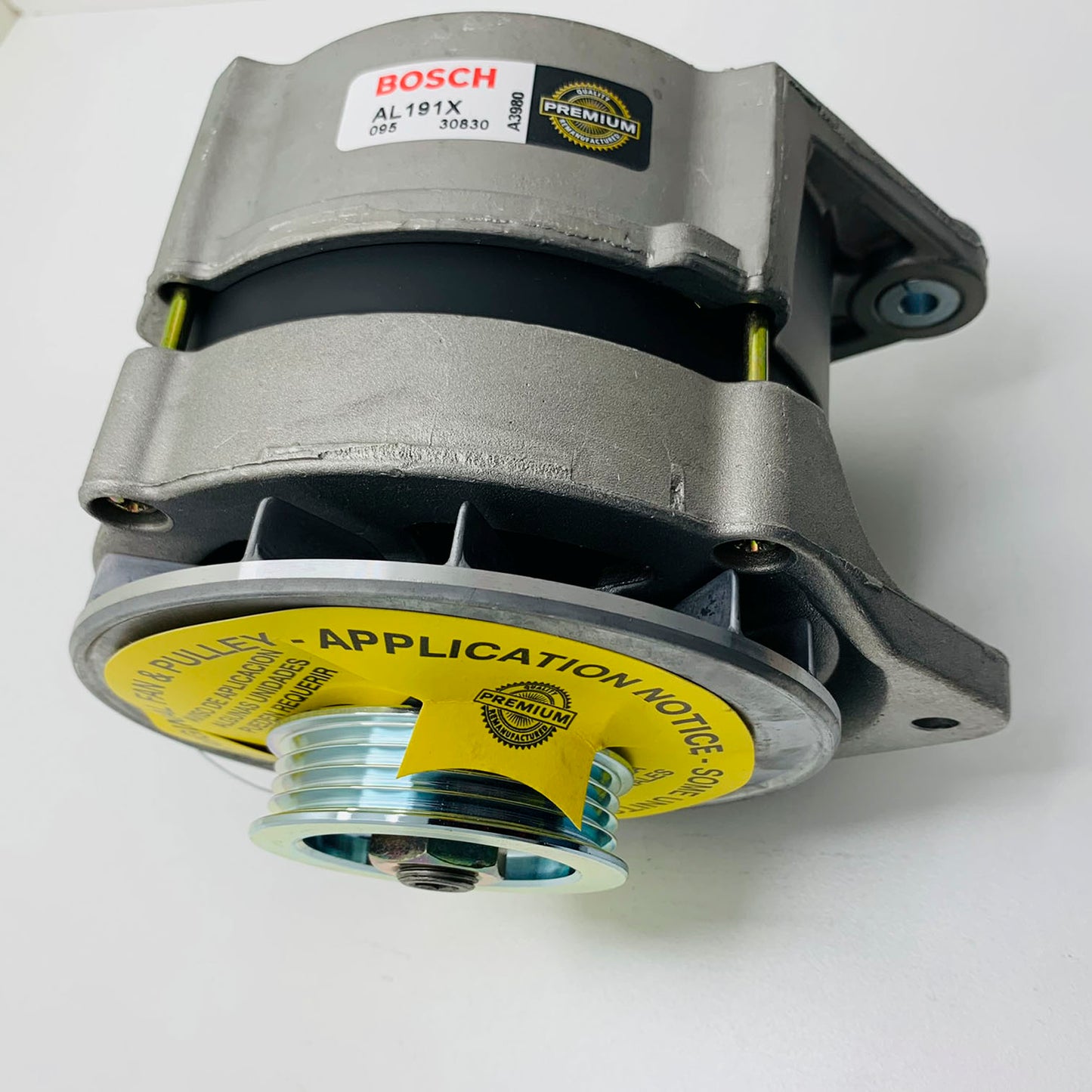 Rigenerate BOSCH Alternatore Per 1987-1992 Jaguar XJ6 Vanden Plas AL191X