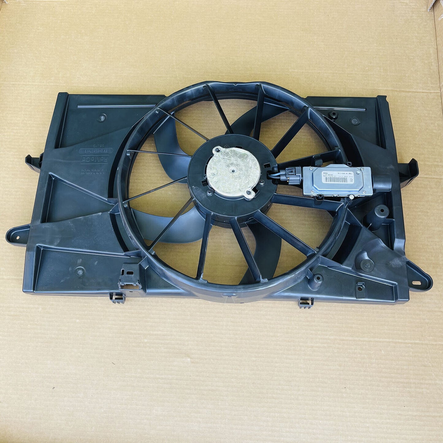 OEM Ford Motorcraft Radiator Cooling Fan Assembly For Lincoln MKS Mercury Sable