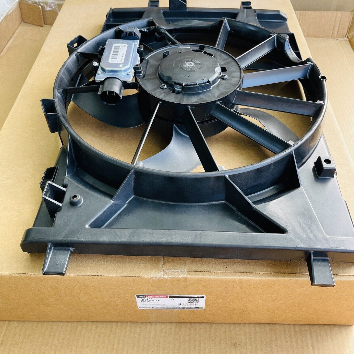 Ford Motorcraft OE Radiator Cooling Fan Assembly For Ford Fusion Mercury Lincoln