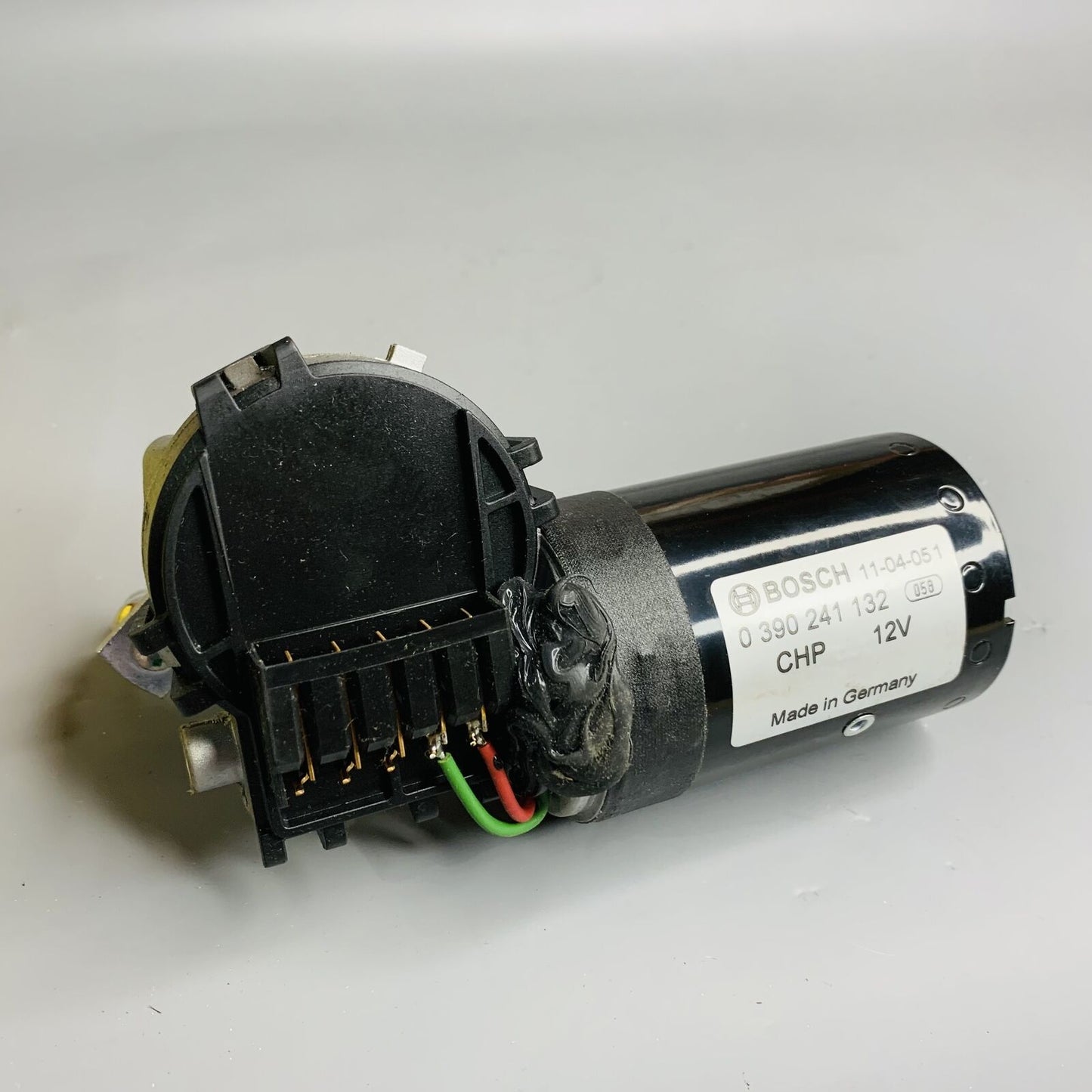 BOSCH GENUINE Windsheild Wiper Motor Front For Audi Volkswagen 0390241132