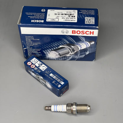 Bosch Nickel Spark Plug 7401 For AUDI A4 A6 S4 PEUGEOT 405 VW PASSAT VOLVO 960