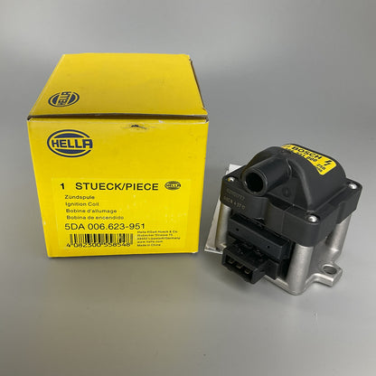 HELLA Encendido Bobina Para 1988-2002 Audi 100 5000 80 VW Cabrio Golf Passat