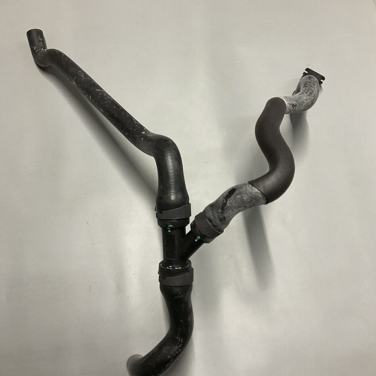 REIN Engine Coolant Hose For 2007-2010 BMW X5 3.0L CHE0543