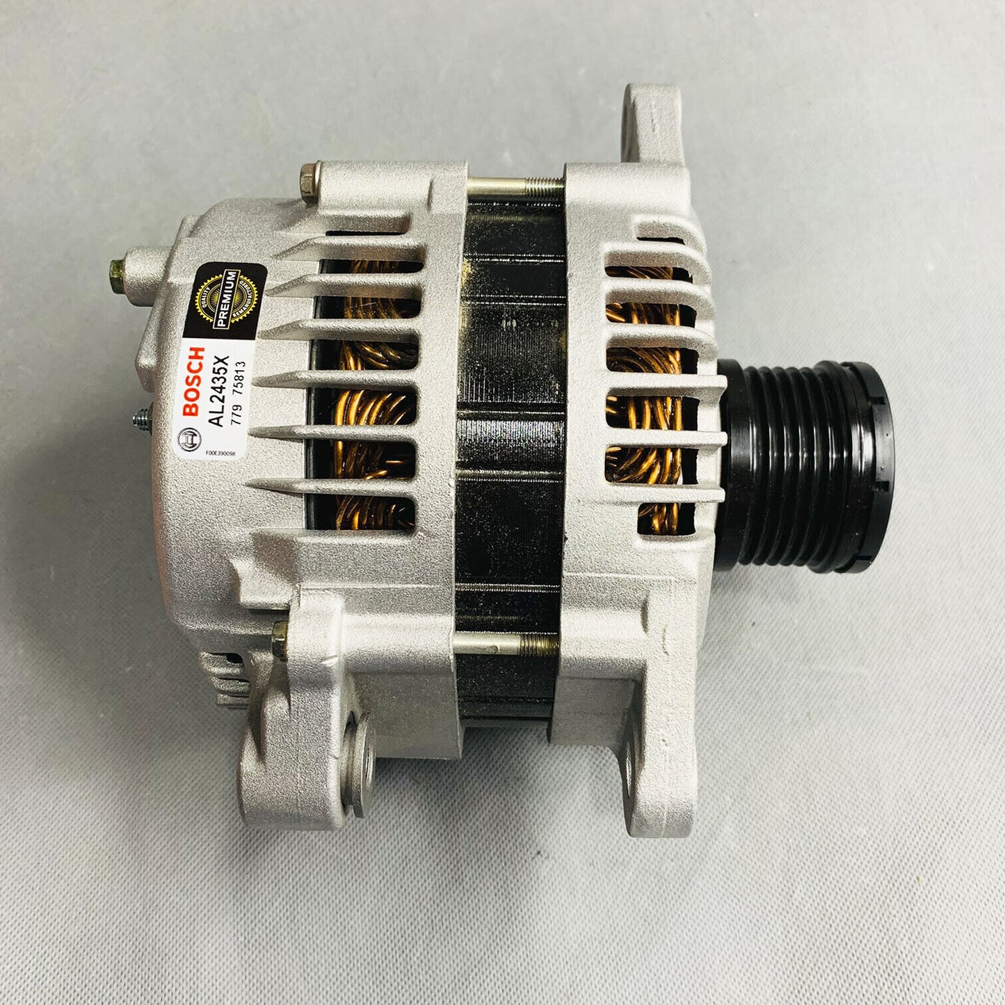 BOSCH Reman Alternador Para 2005-2012 Nissan Rogue X-Trail 2.5L AL2435X