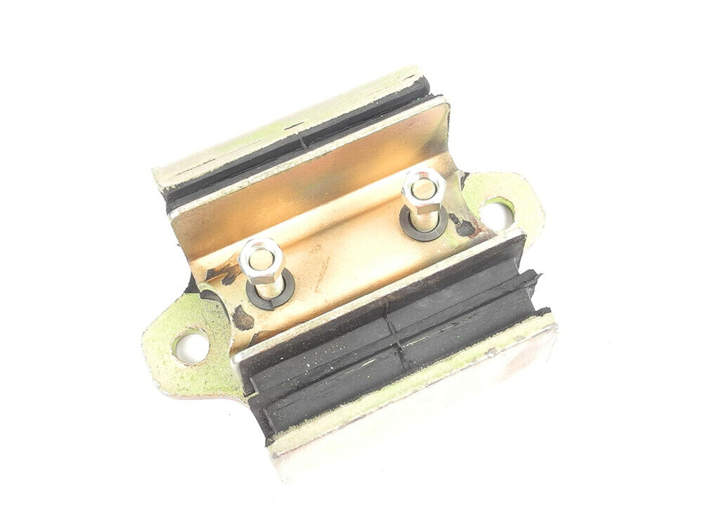 3PCS Motore & Trans Montante Per 1998-2004 Nissan Frontier 2.4L 4WD 6377 7318