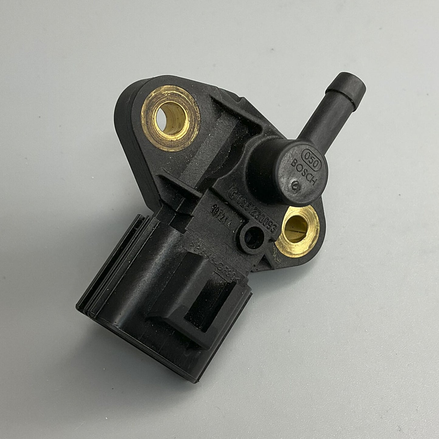 For 2004-2011 Ford Lincoln Mazda Mercury 0261230093 Bosch Pressure Sensor